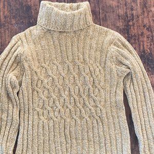 Traditional Irish Wool & Cashmere Women's Fisherman Sweater